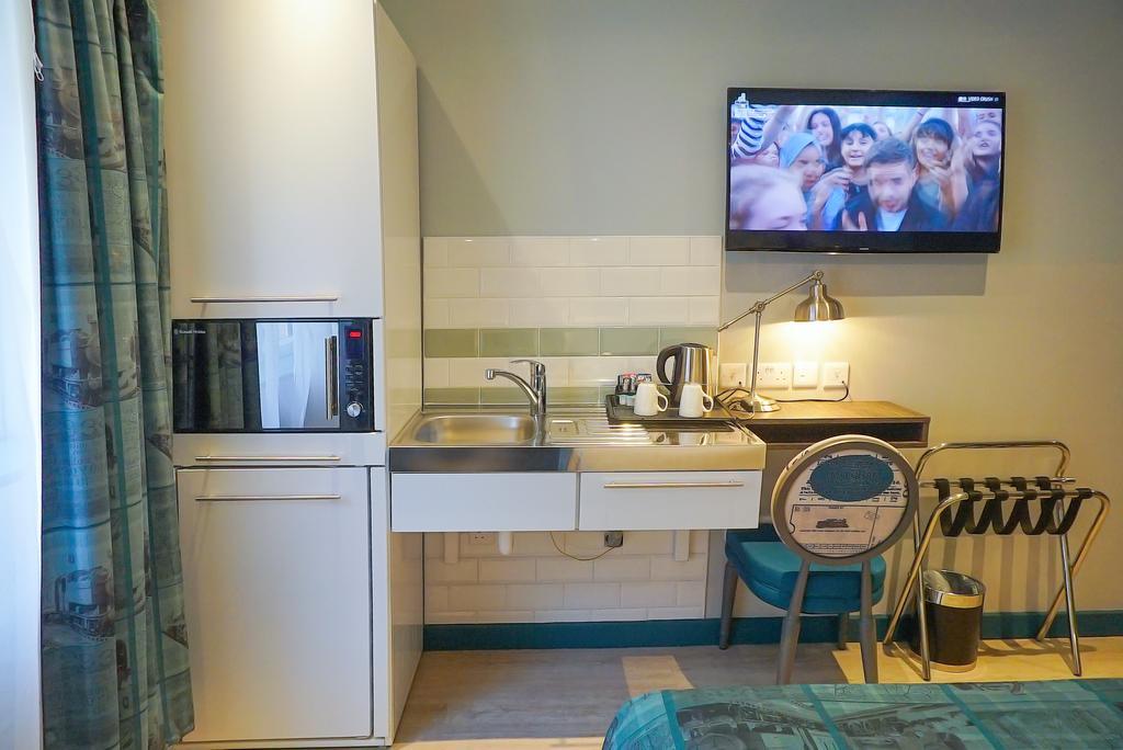 Best Western Plus London Croydon Aparthotel Bagian luar foto
